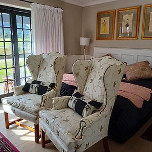 Luxury King or Twin Room Mountain View 4